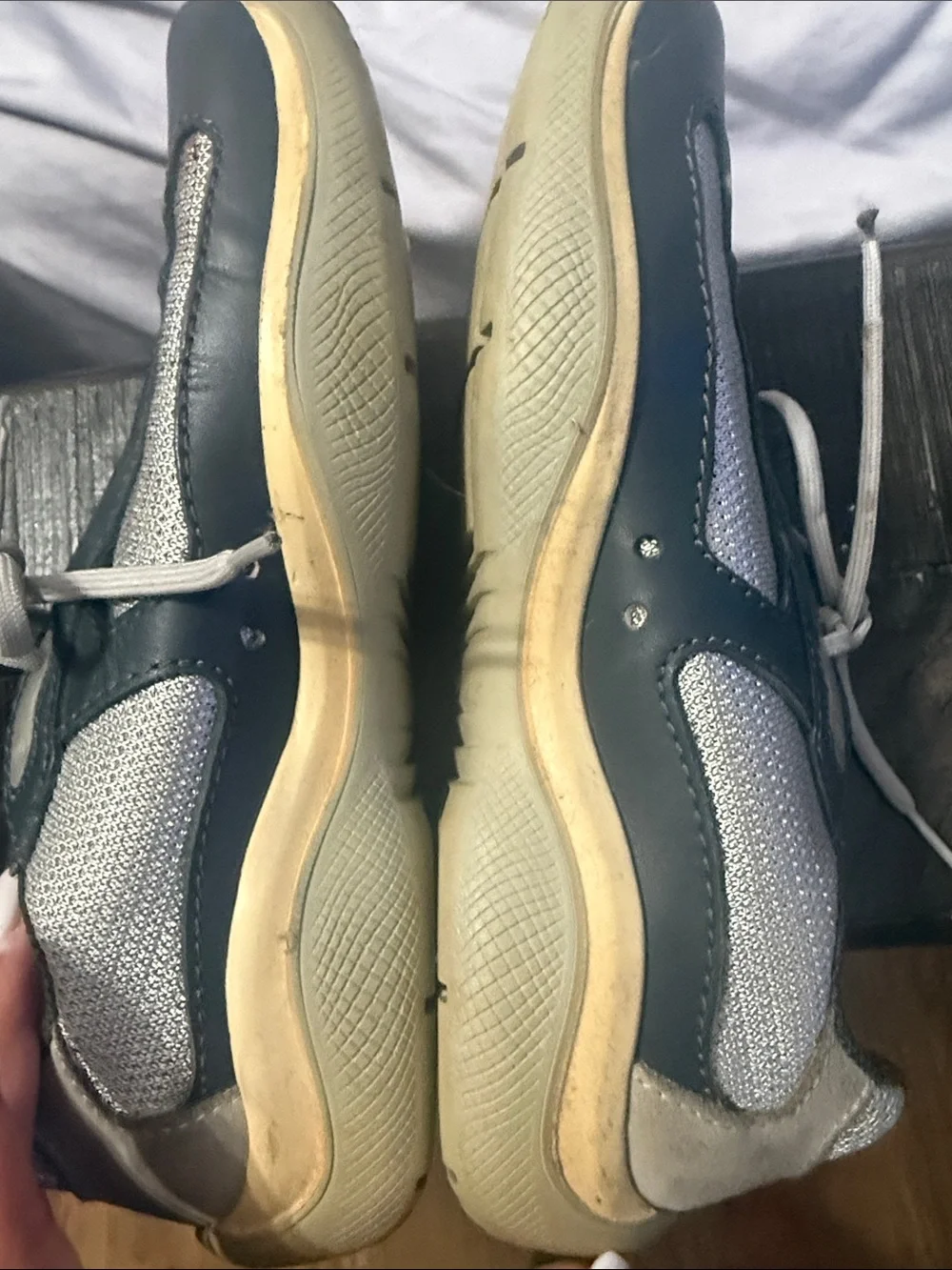 Prada Navy and White Low-Top Lace-Up Sneakers